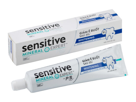 Kem đánh răng Sensitive giảm ê buốt trắng răng 100g