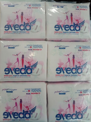 BVS Eveda Organic ban ngày 8 miếng có cánh 245MM